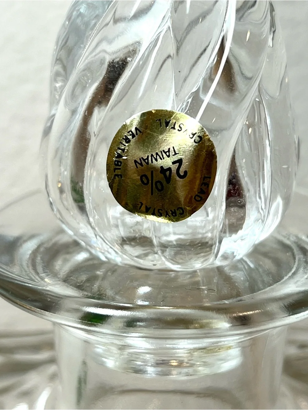 Luigi Bormioli Mixology 26.5 oz Elixir Decanter w Mismatched Flame Stopper